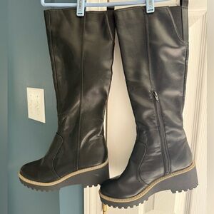 Dolce Vita Black Knee-High Platform Lug Sole Boots